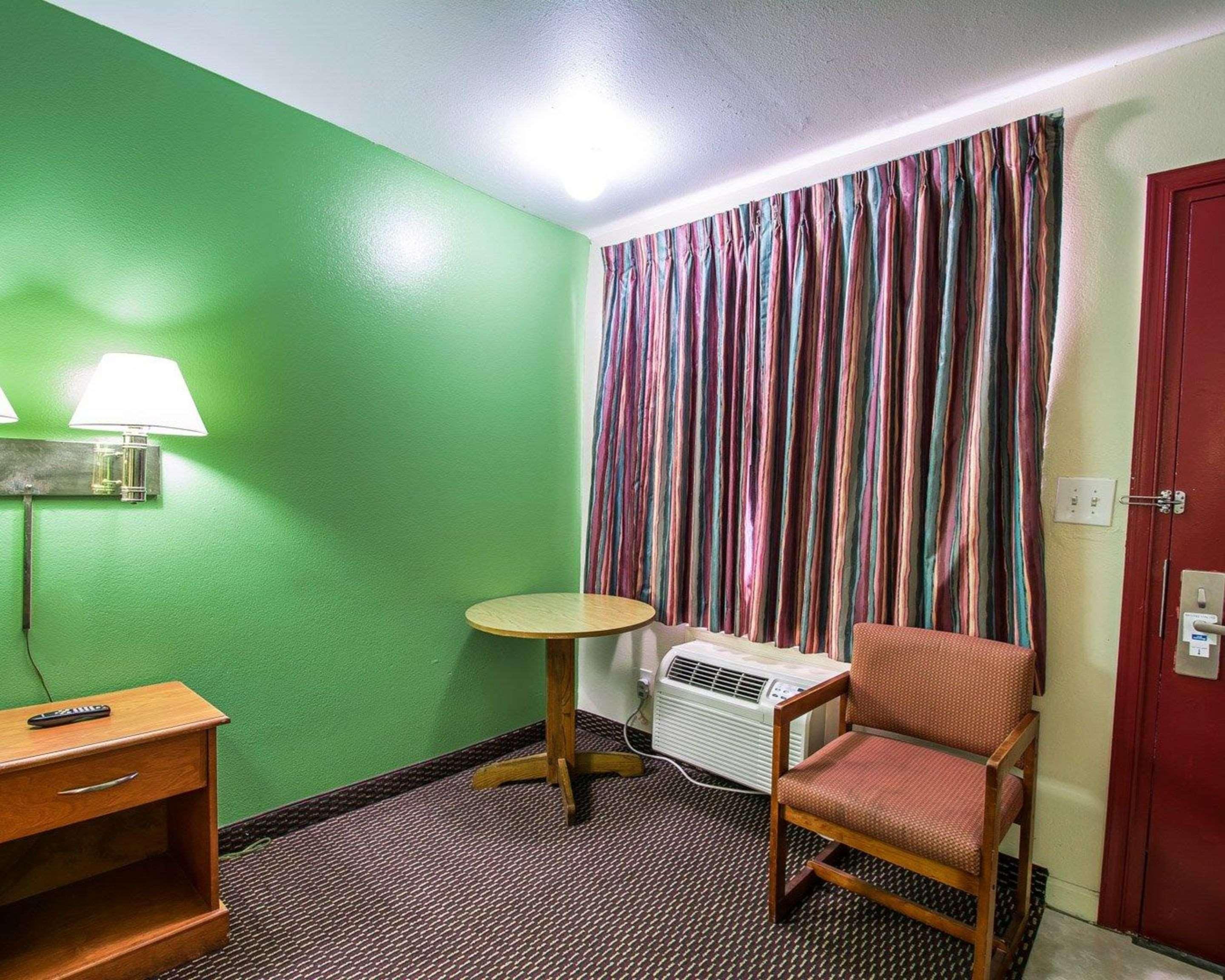 Rodeway Inn Fort Pierce I-95 Extérieur photo