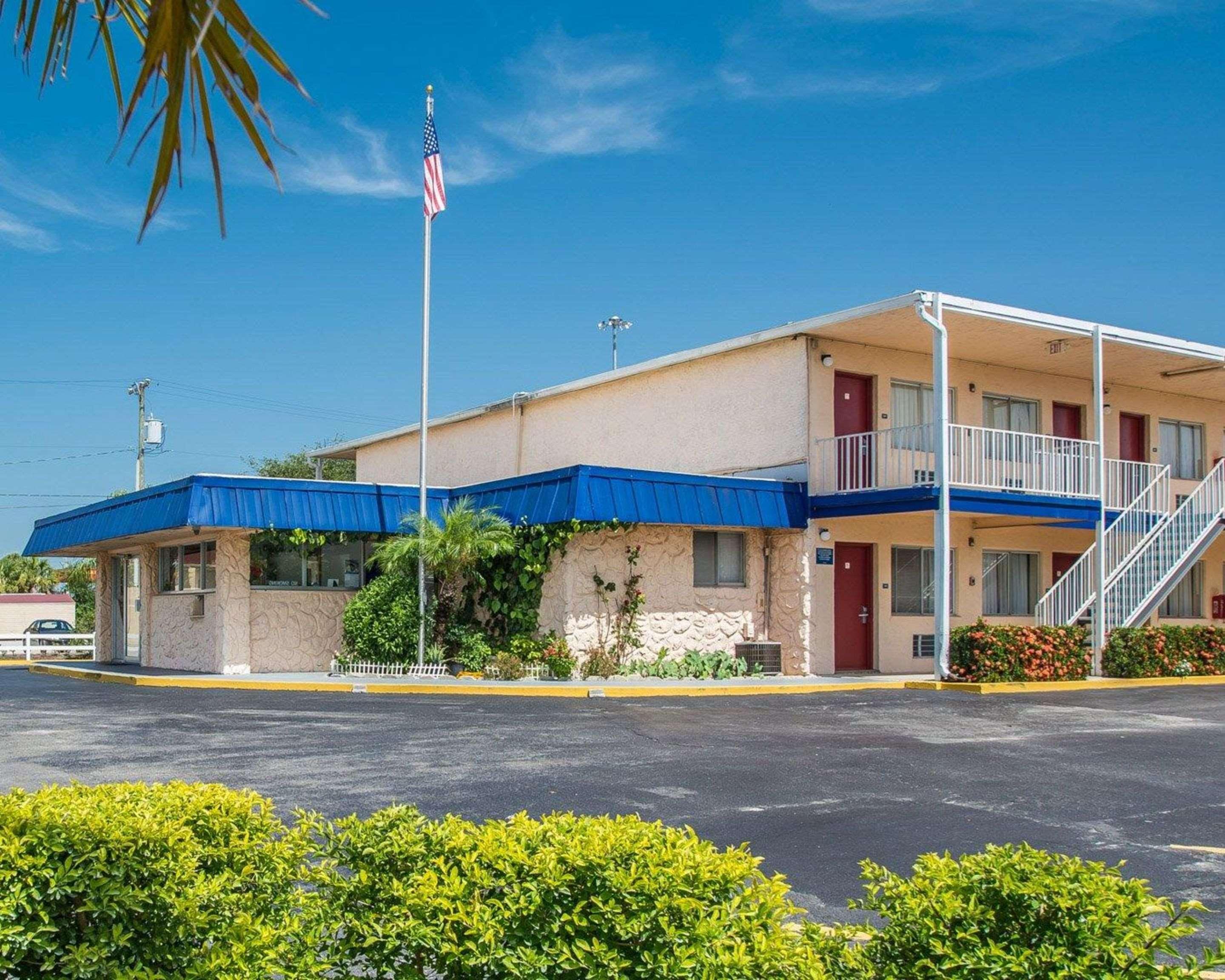 Rodeway Inn Fort Pierce I-95 Extérieur photo