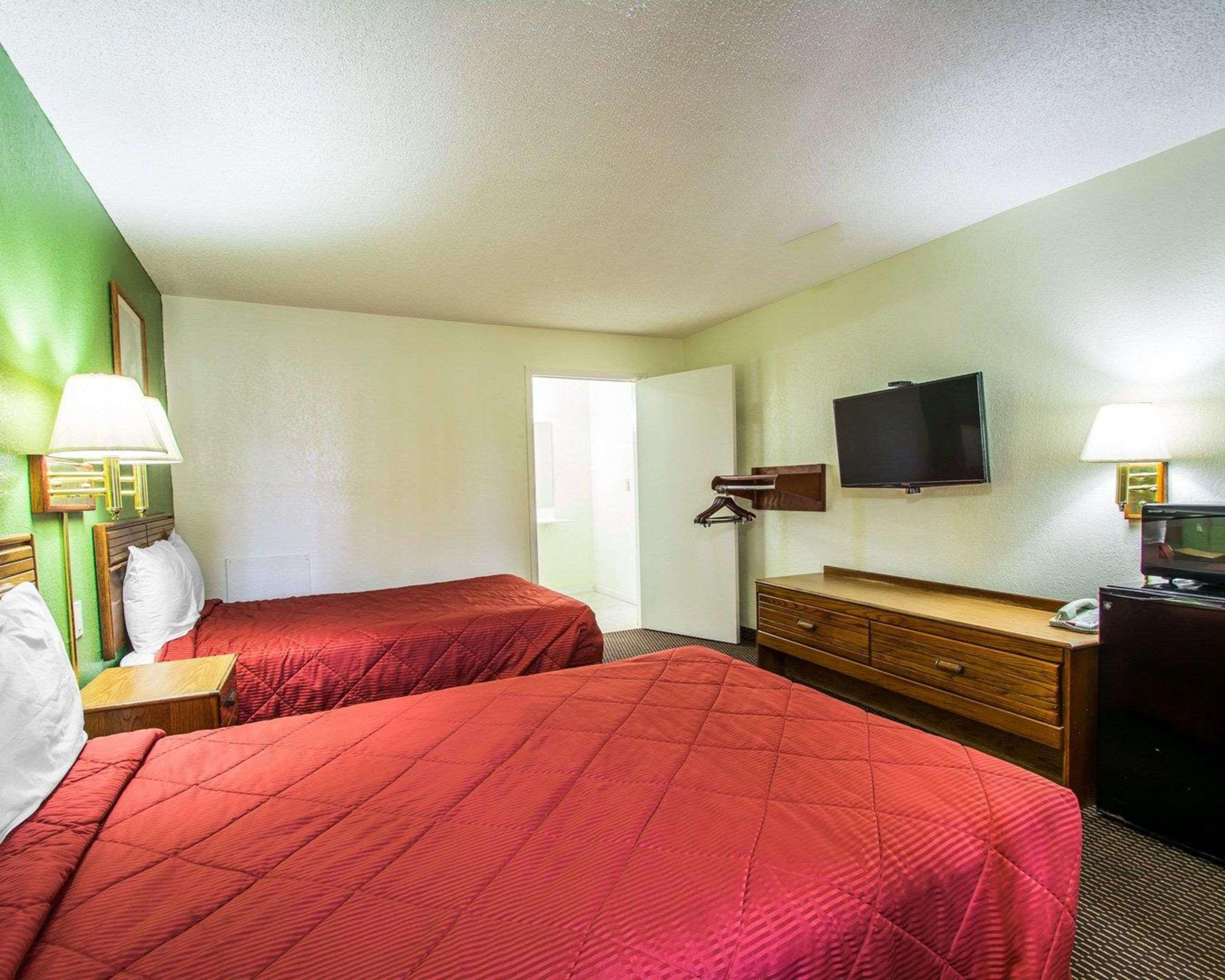 Rodeway Inn Fort Pierce I-95 Extérieur photo
