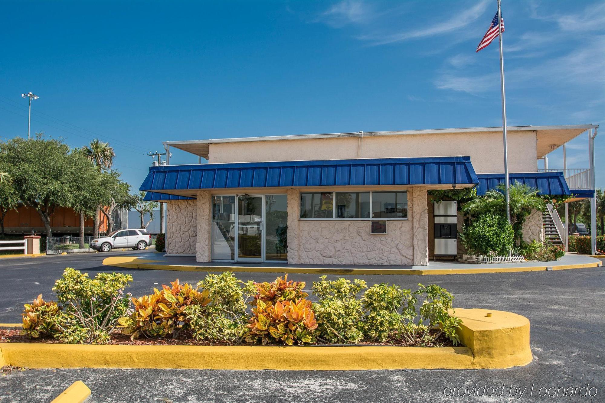 Rodeway Inn Fort Pierce I-95 Extérieur photo