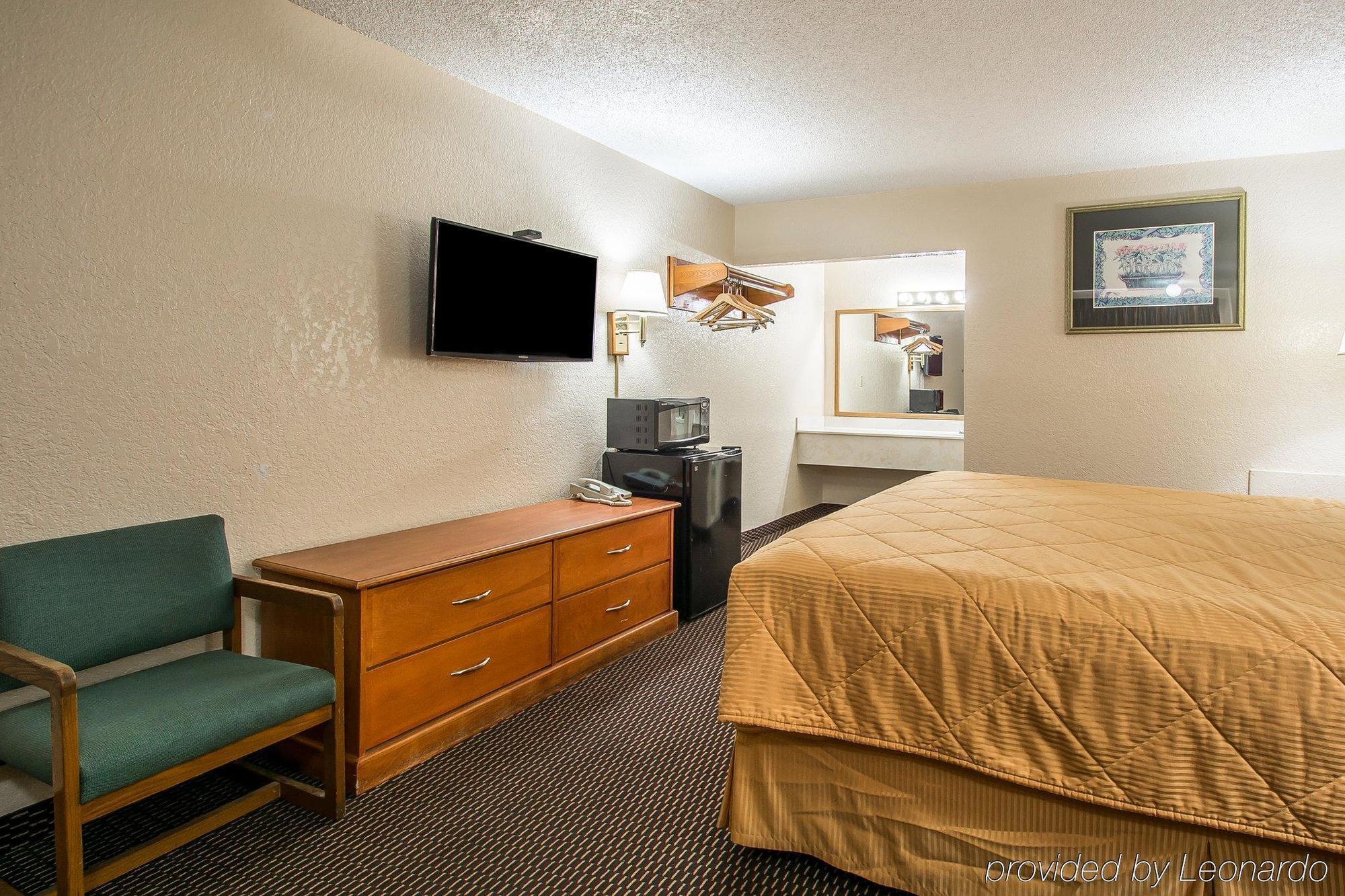 Rodeway Inn Fort Pierce I-95 Extérieur photo