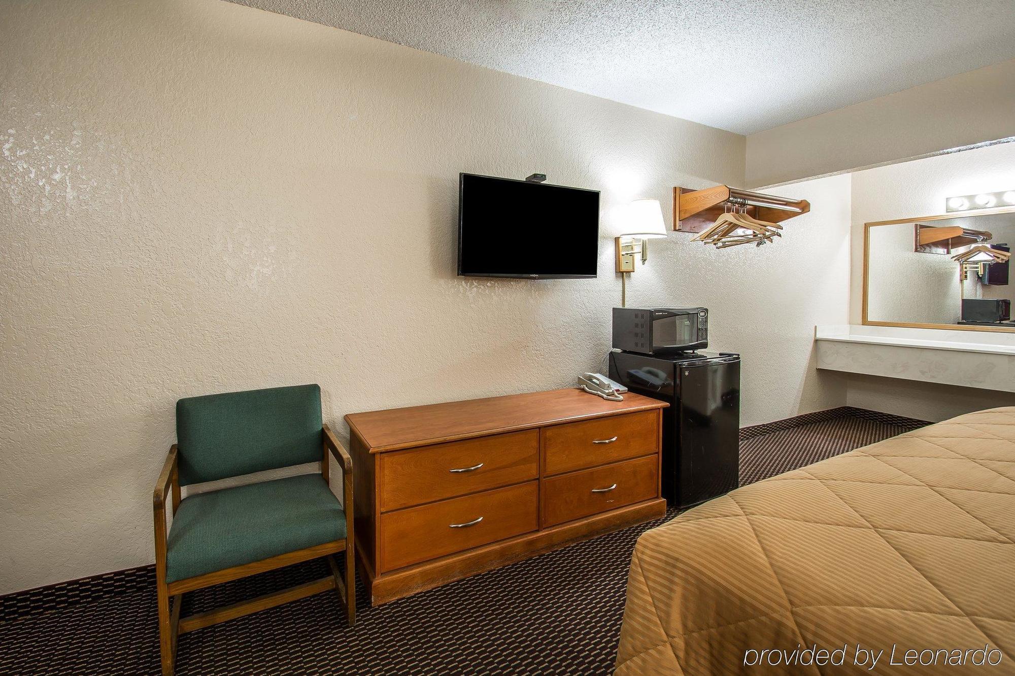 Rodeway Inn Fort Pierce I-95 Extérieur photo